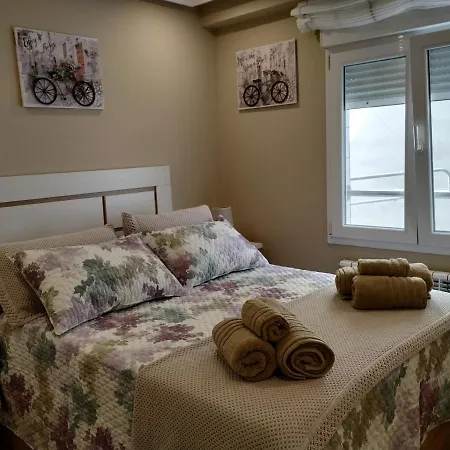 Apartment El Capricho - Lujo Y Confort En El Centro Con Parking Incluido