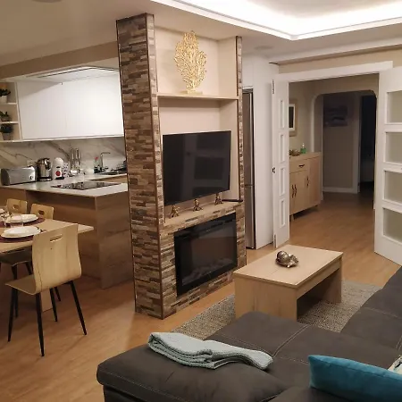 El Capricho - Lujo Y Confort En El Centro Con Parking Incluido Apartment *